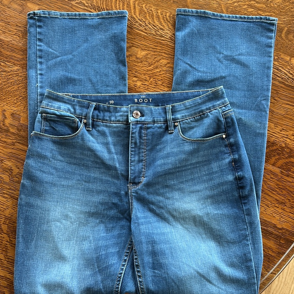 White House Black Market Bootcut Jeans - Picture 2 of 6